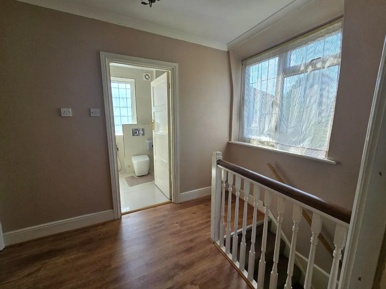 Prestwick Road, Watford, WD19, photo 13