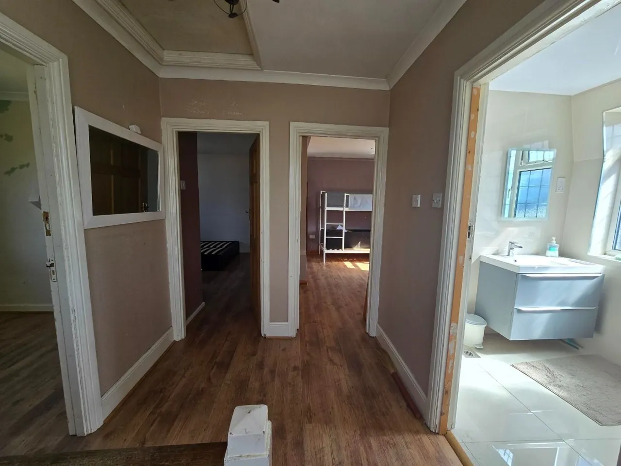 Prestwick Road, Watford, WD19, photo 5