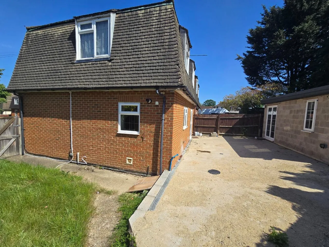 Prestwick Road, Watford, WD19, photo 2