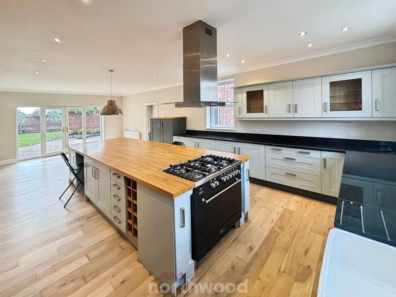 Main Street, Hatfield Woodhouse, DN7, photo 25