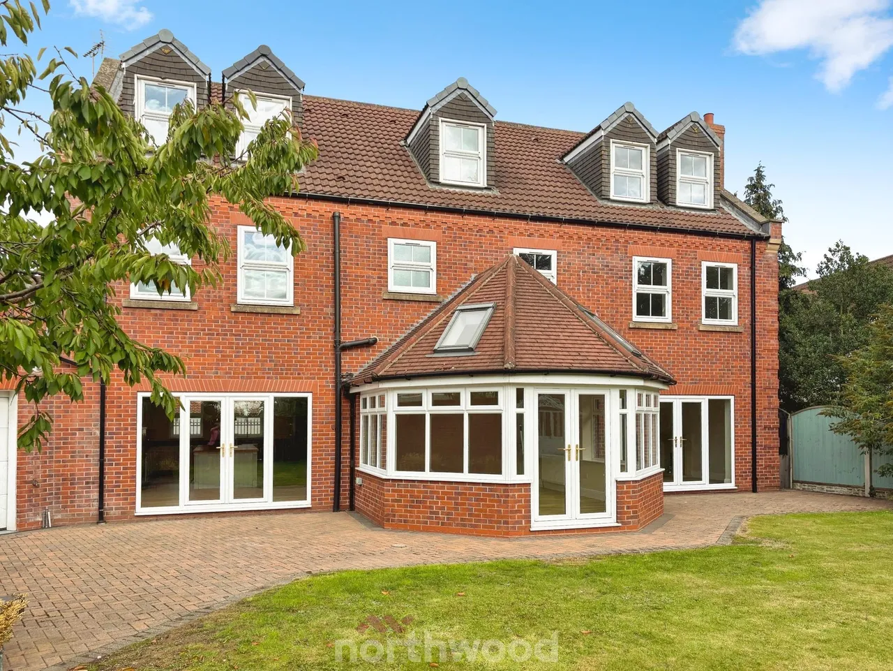 Main Street, Hatfield Woodhouse, DN7, photo 46
