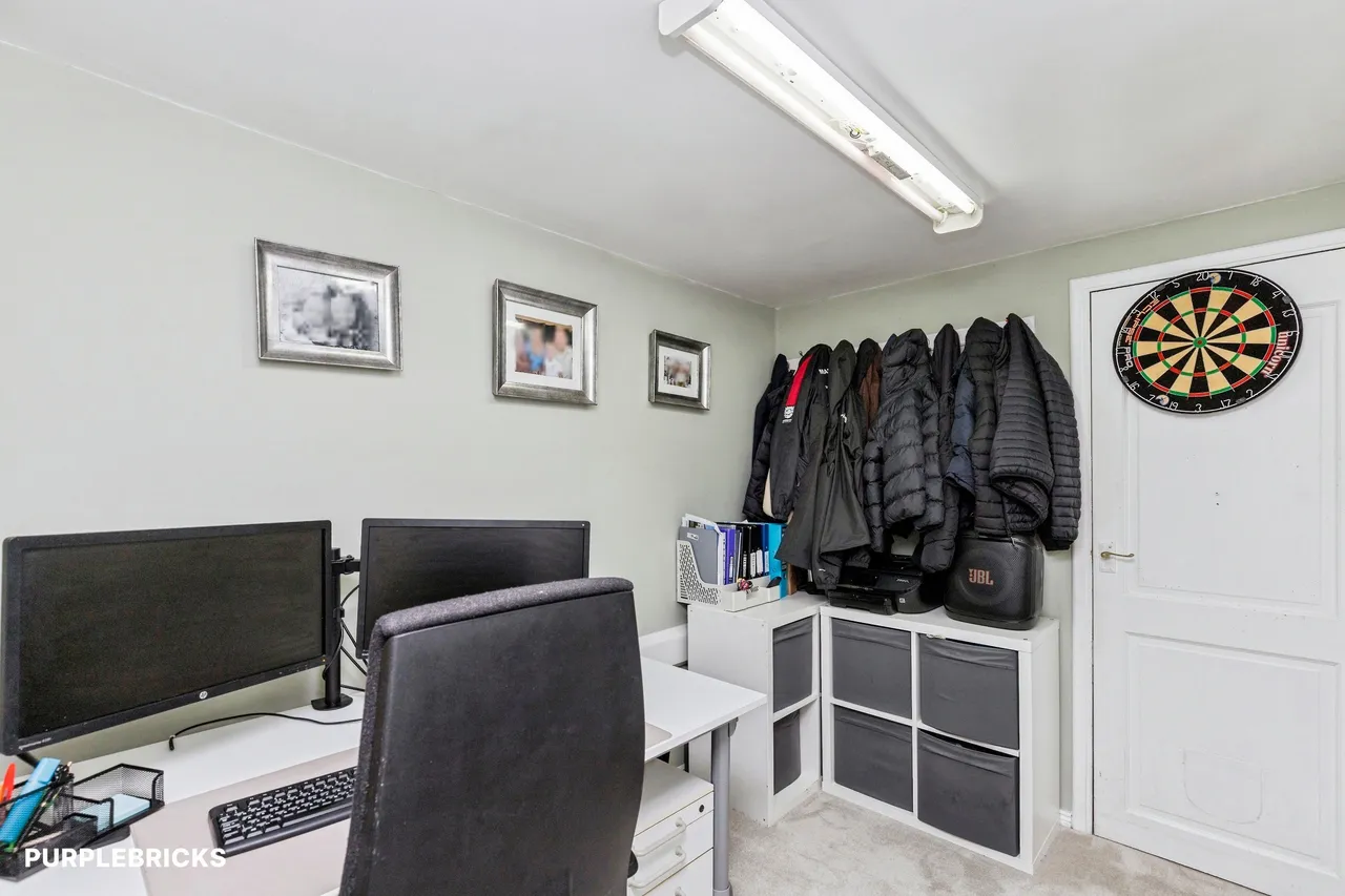St. Hildas Close, Crawley, RH10, photo 16