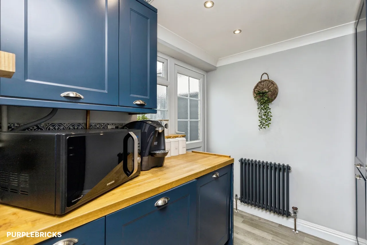 St. Hildas Close, Crawley, RH10, photo 9