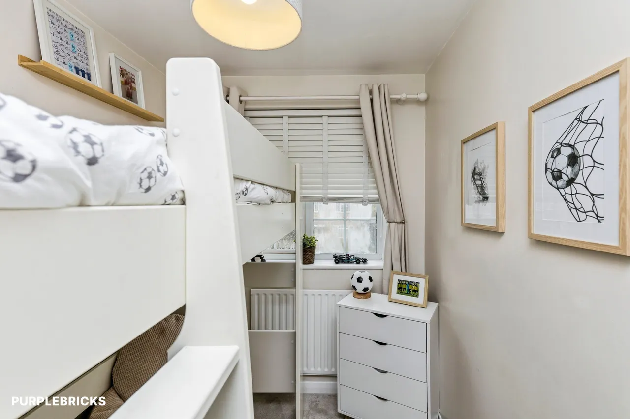 St. Hildas Close, Crawley, RH10, photo 32