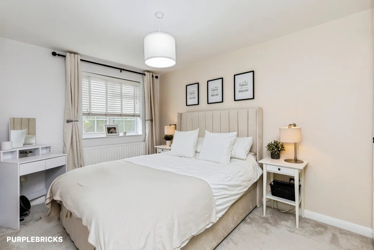 St. Hildas Close, Crawley, RH10, photo 23