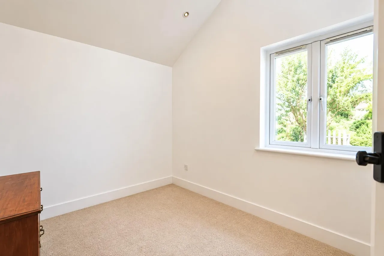 Nelson Road, Whitton, photo 13