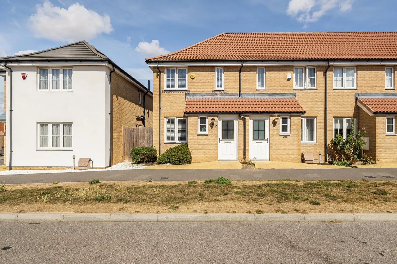 2 bed house for sale, Central Boulevard, Aylesham, CT3