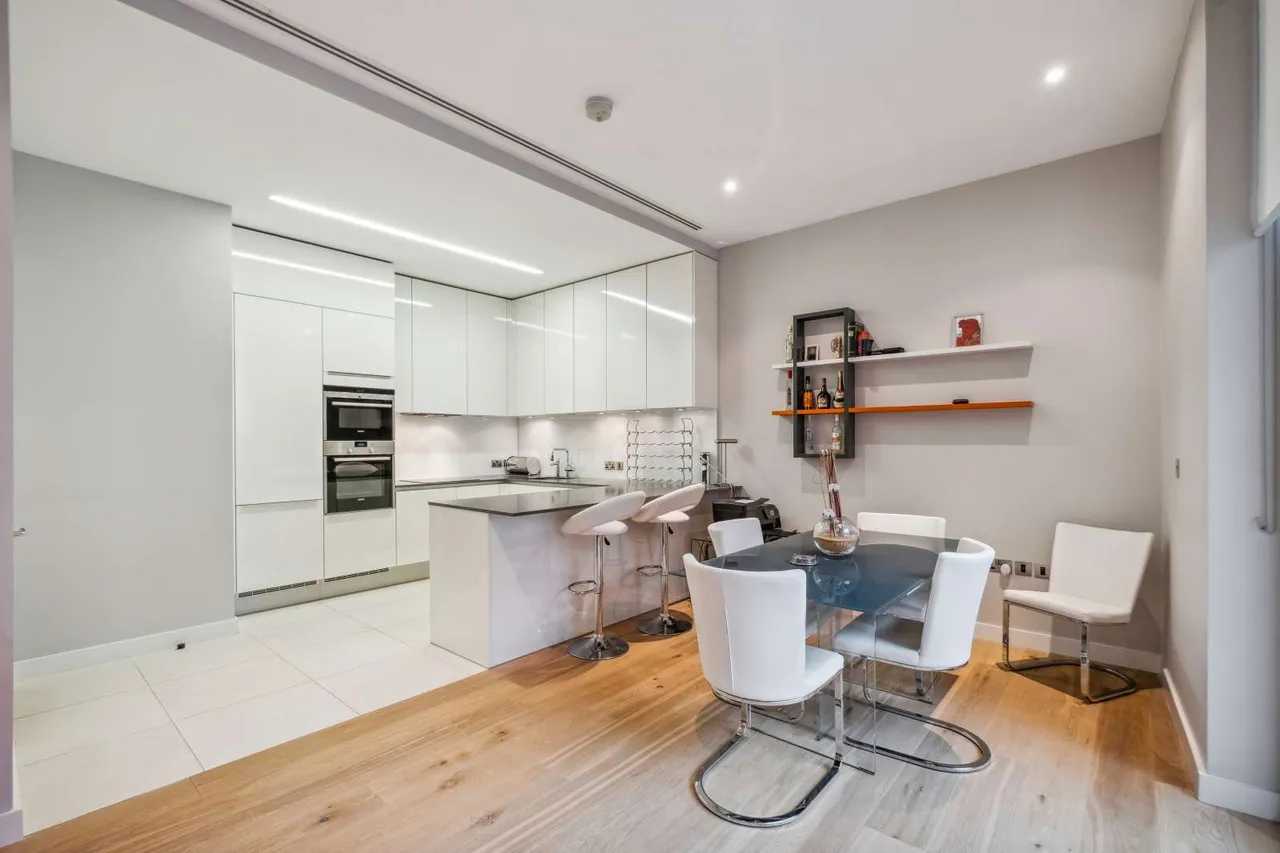 Portman Close, London, Greater London, W1H 6DB, photo 9