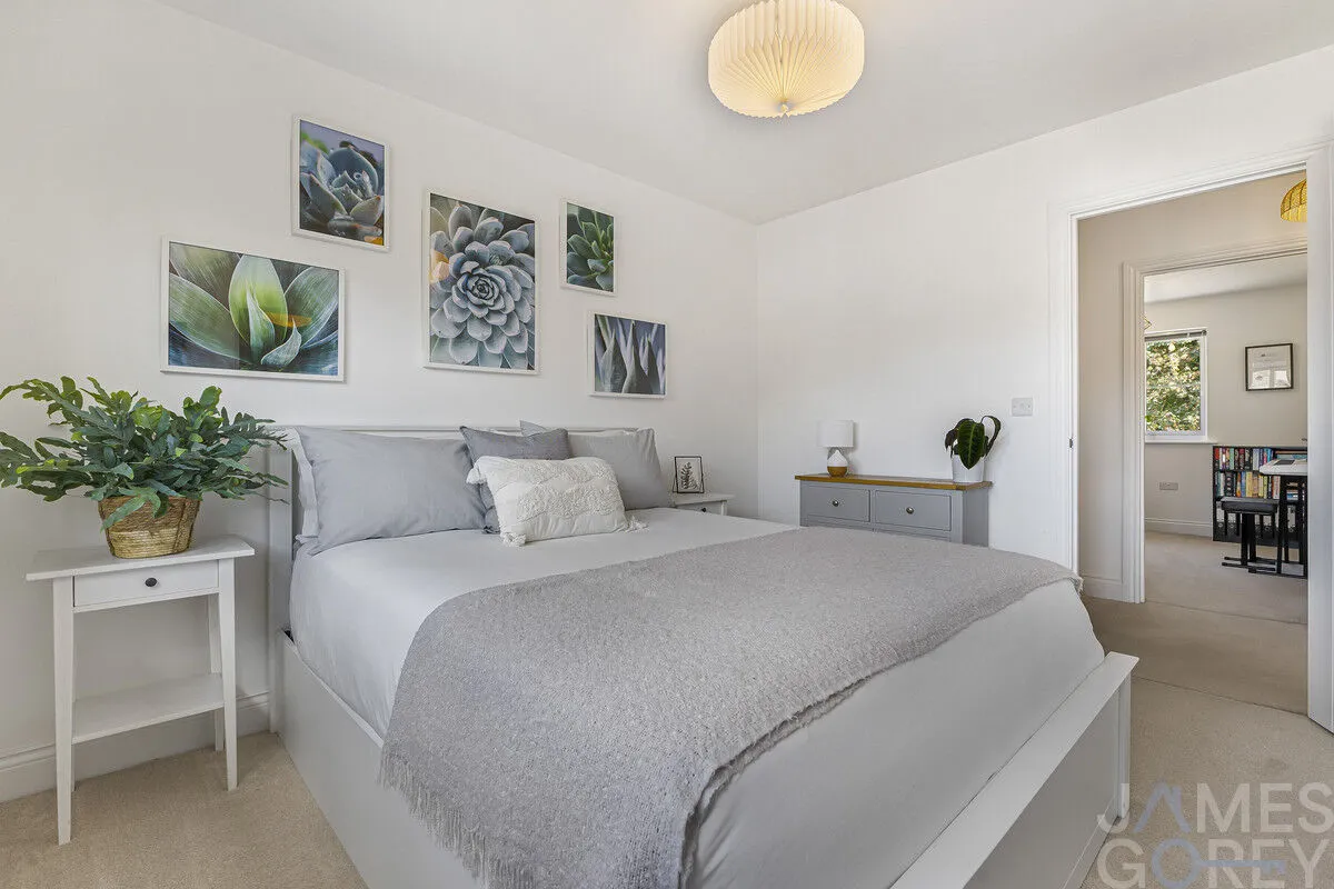 Parkwood Hill, Greenhithe, DA9, photo 11