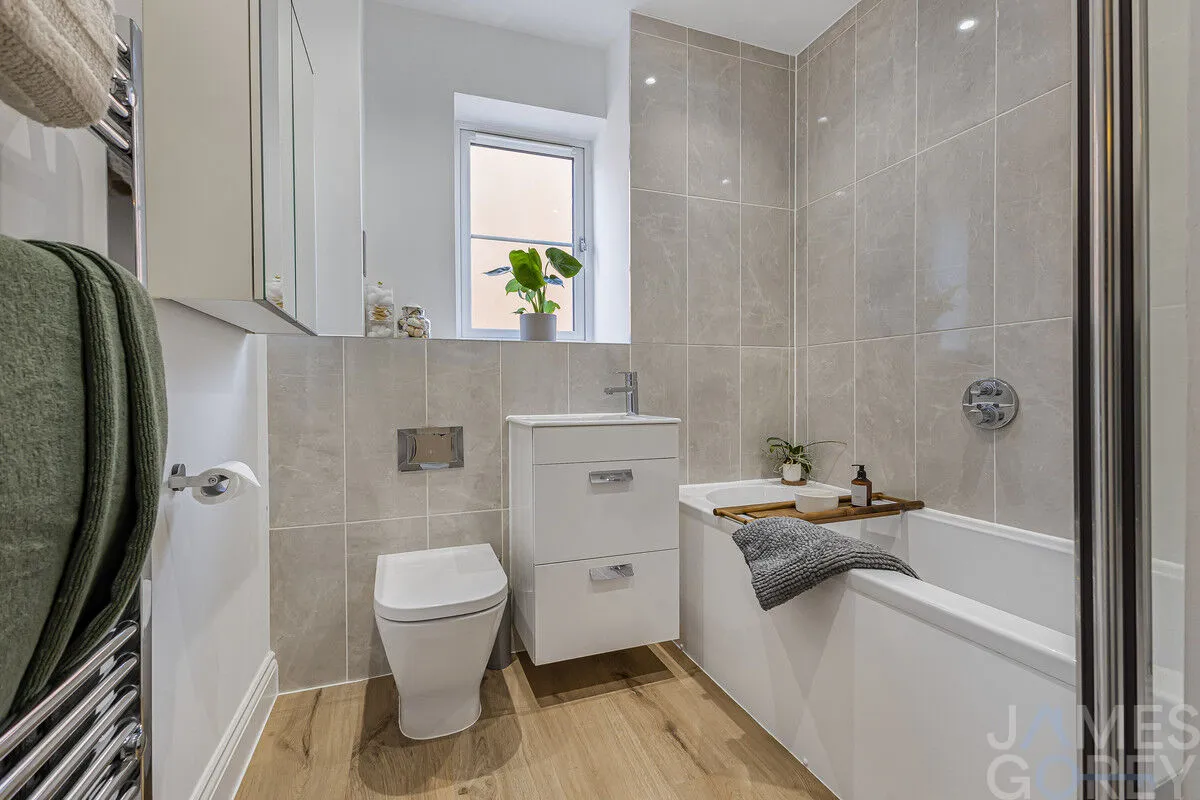 Parkwood Hill, Greenhithe, DA9, photo 6