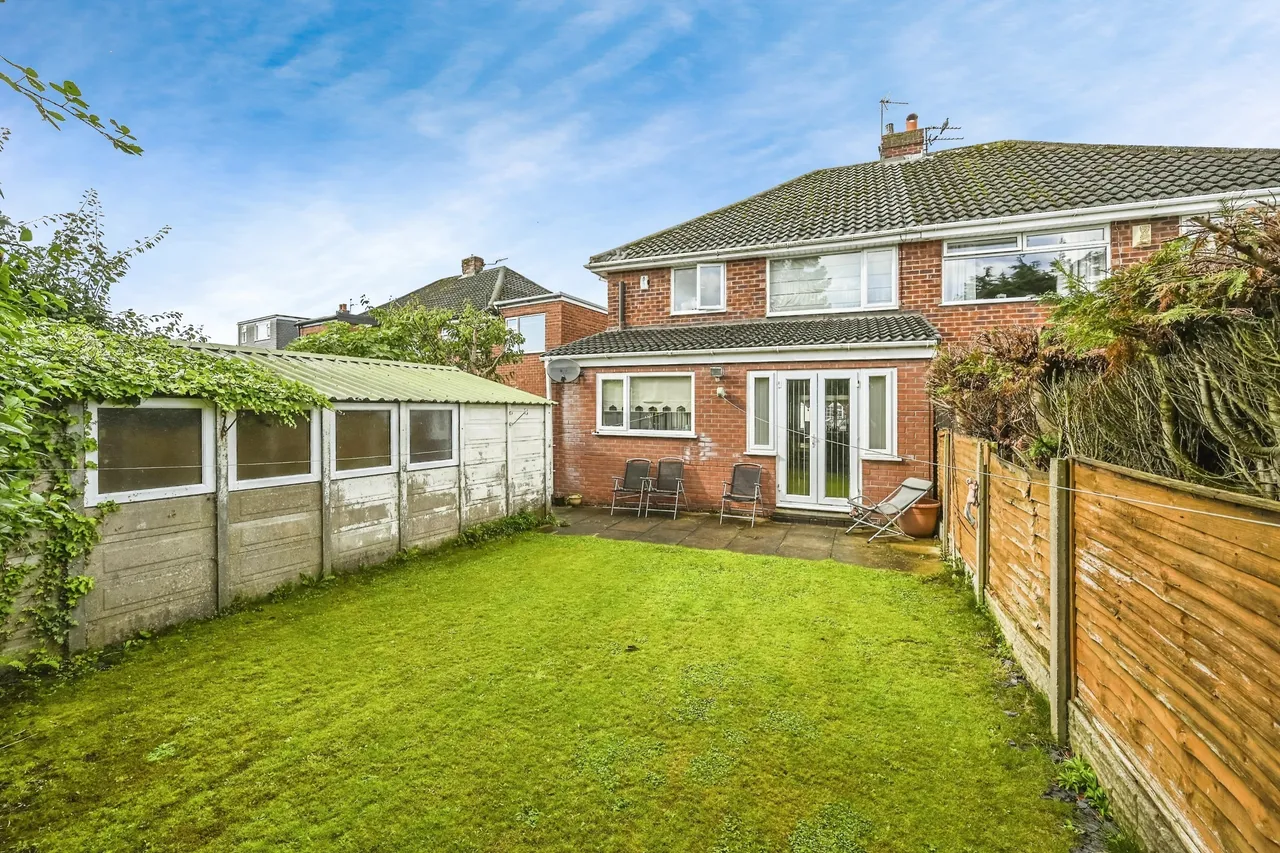 Windermere Drive, Maghull, L31, photo 17