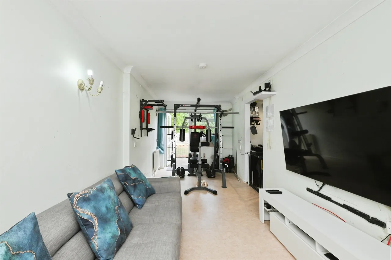 Longwood Road, Hertford, photo 7