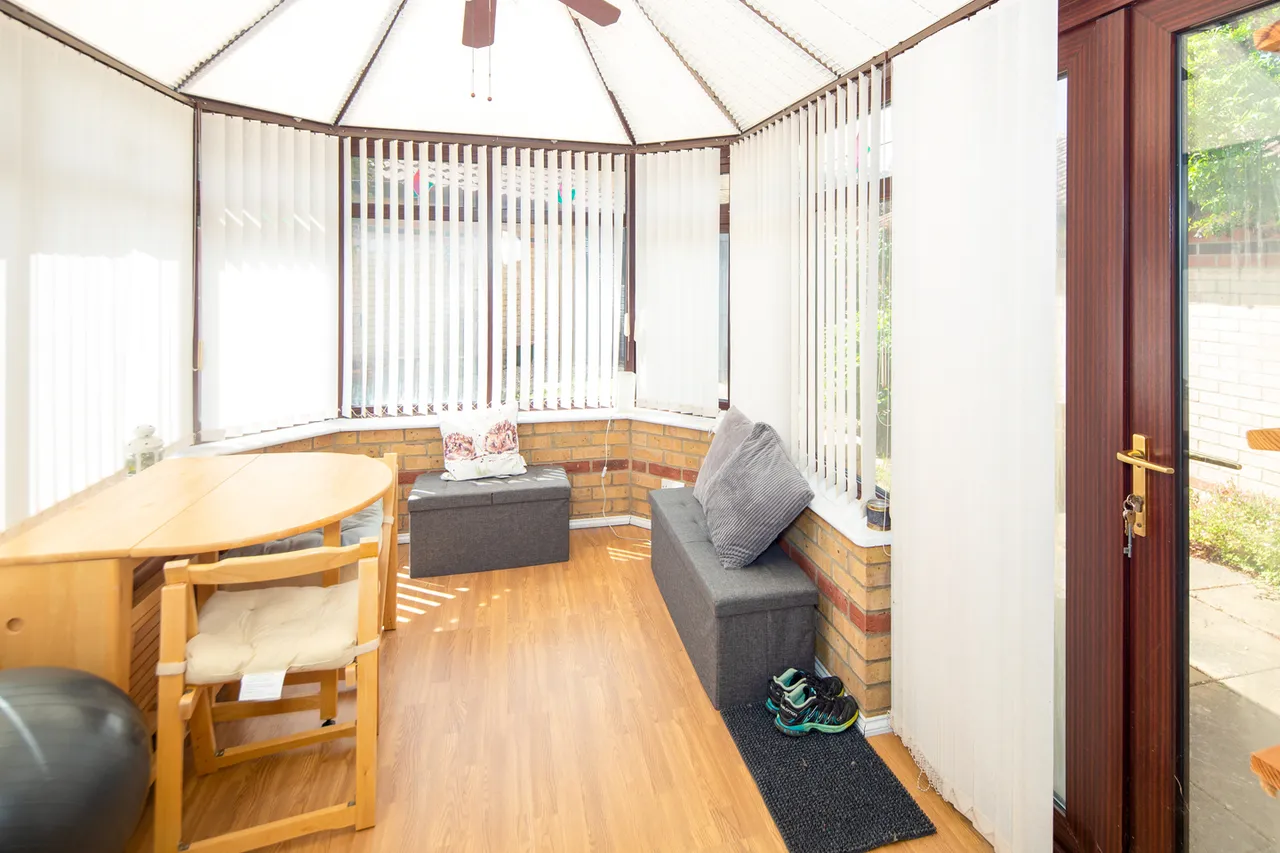 Holm Way, Bicester, photo 11