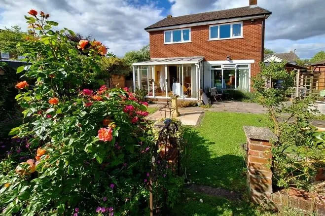 3 bed house for sale, Oaklands Crescent, Chester, CH3