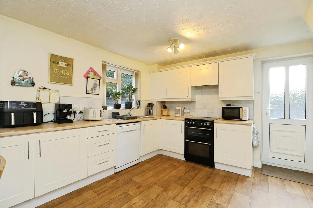Meadow Rise, Winsford, CW7, photo 2