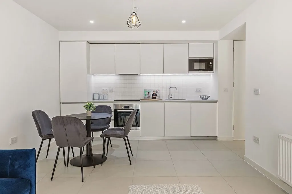 Victoria Road, North Acton, W3, photo 4