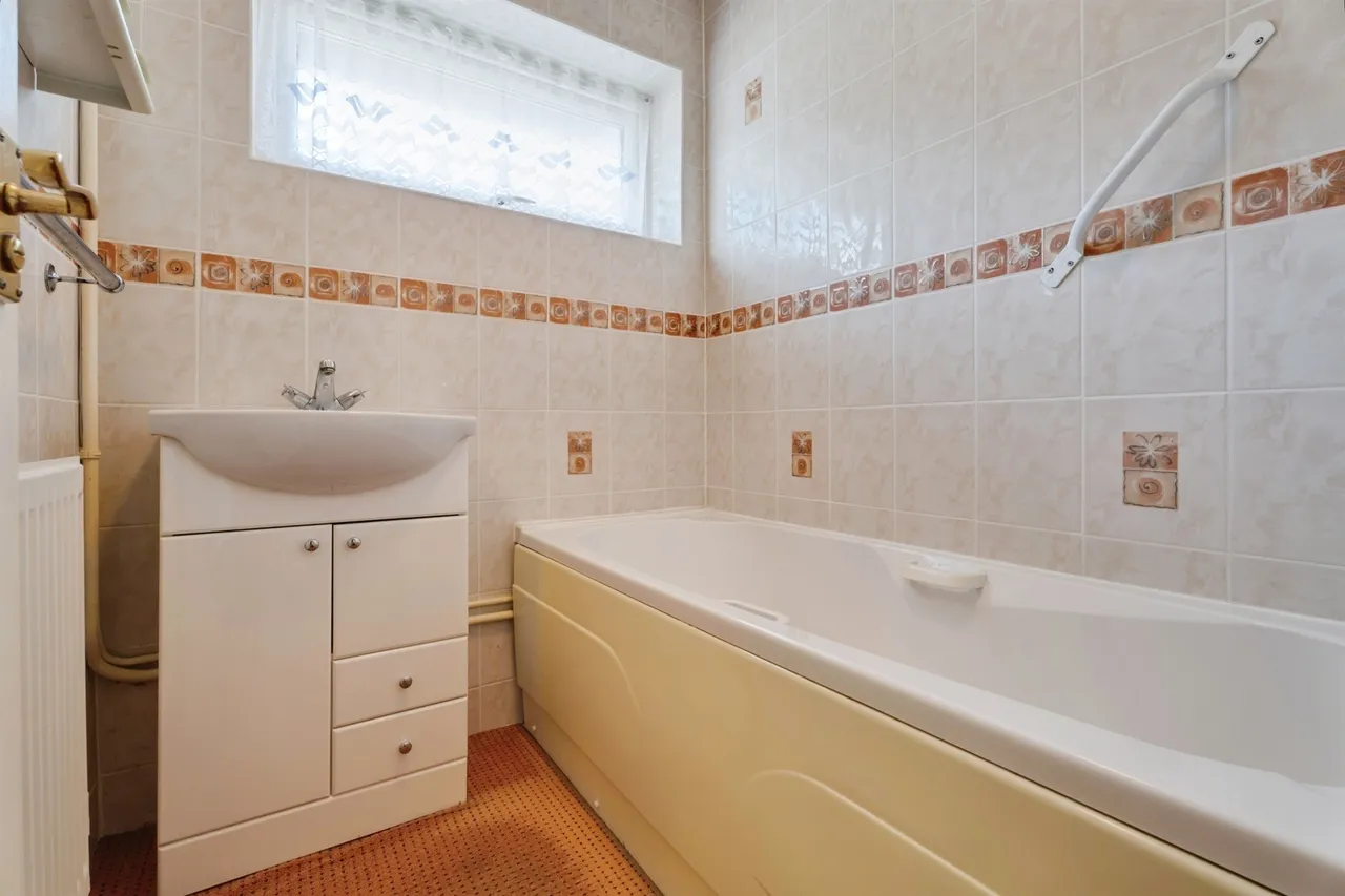 Thirlmere Drive, Stowmarket, IP14, photo 15
