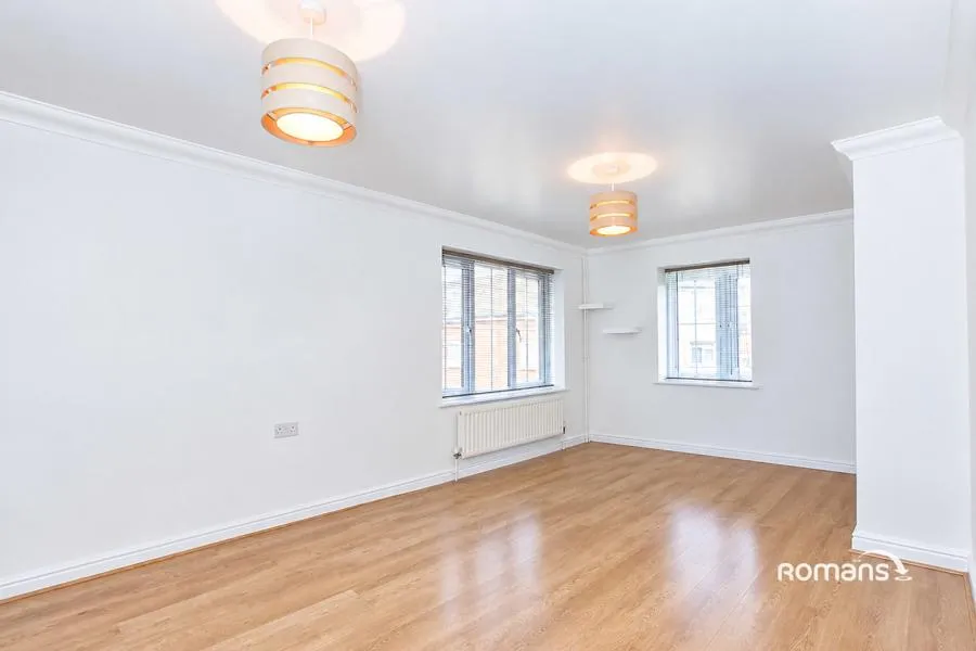 Elvetham Rise, Chineham, RG24, photo 2