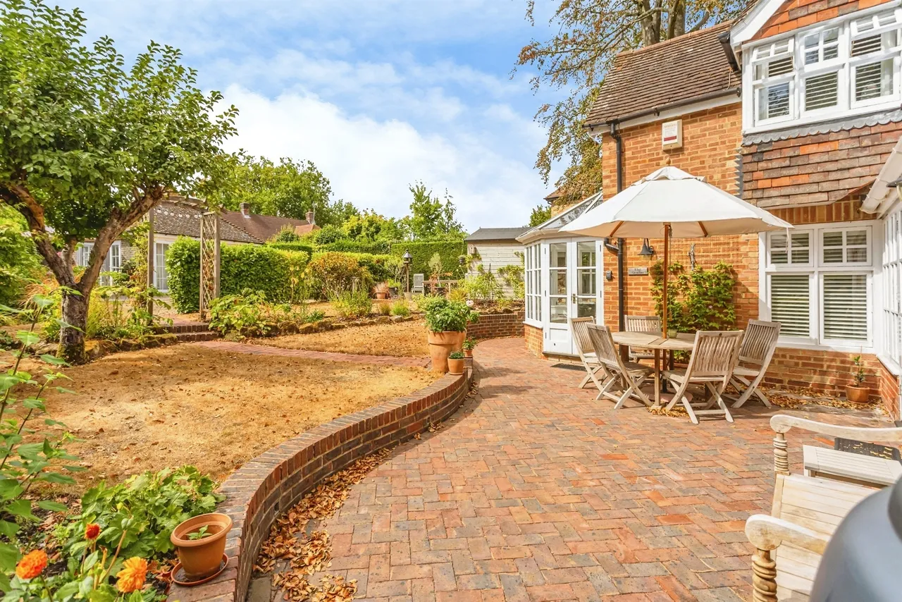 London Road, Cuckfield, RH17, photo 2