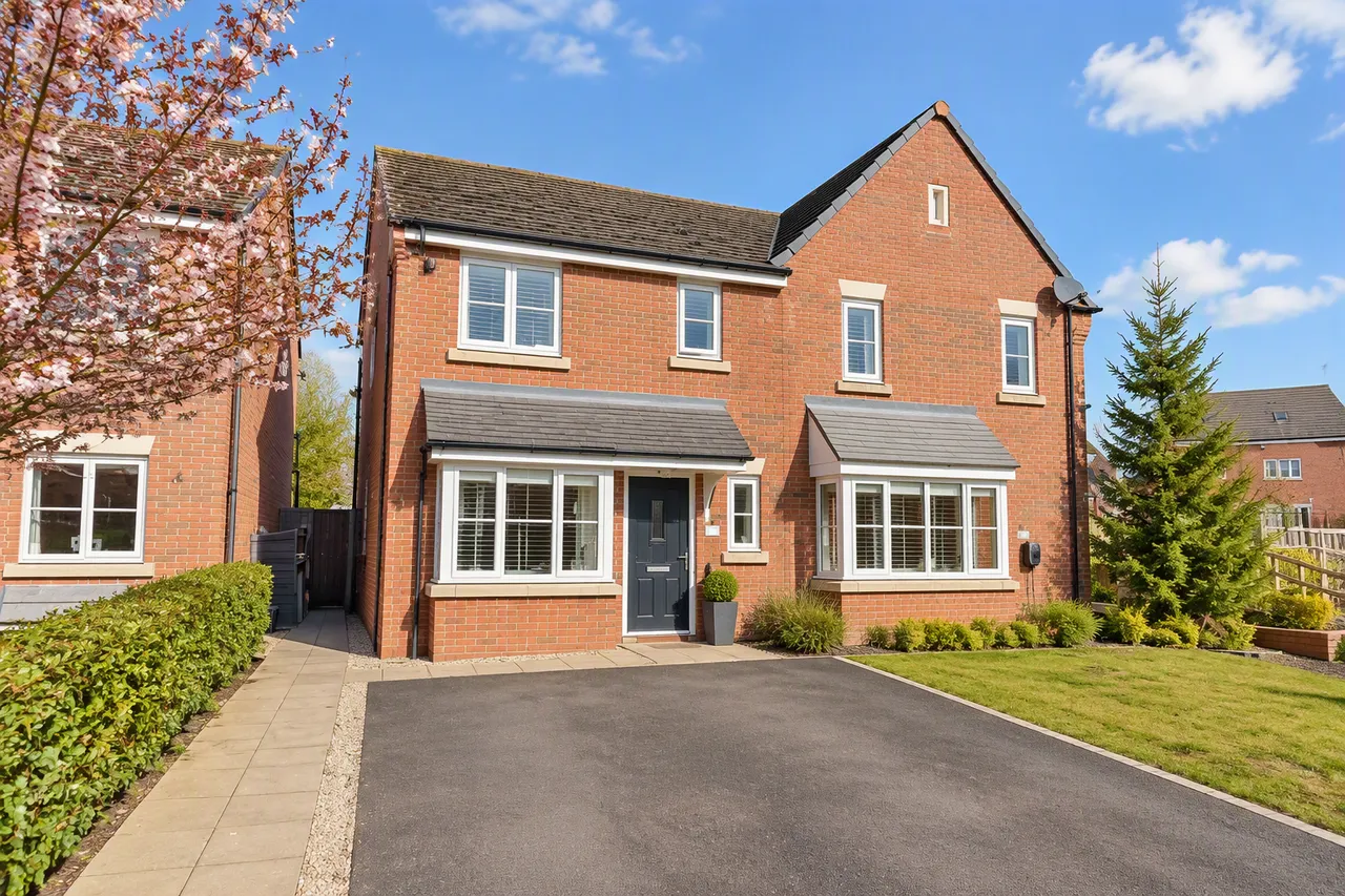 3 bed house to rent, Heron Way, Sandbach, CW11