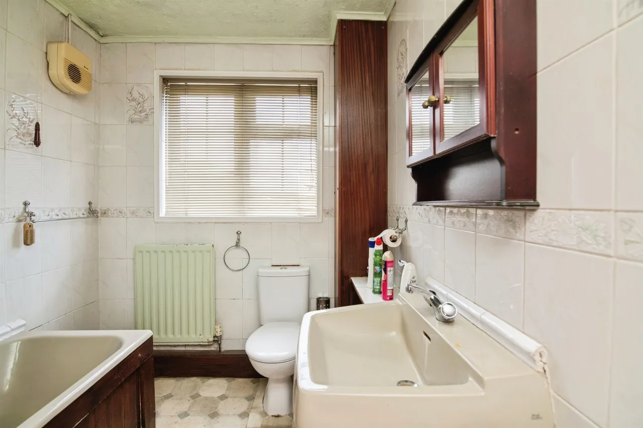 Parkes Lane, Dudley, photo 11