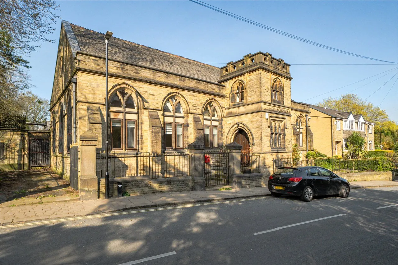 3 bed house for sale, Radcliffe Lane, Pudsey, LS28