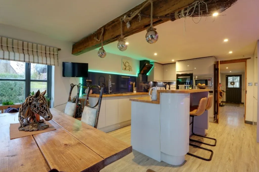 Middle Street, Stainby, NG33, photo 9