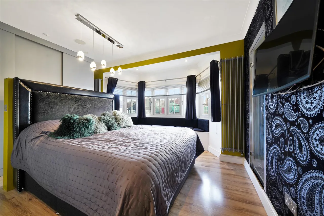 Grendon Gardens, Wembley, HA9, photo 8