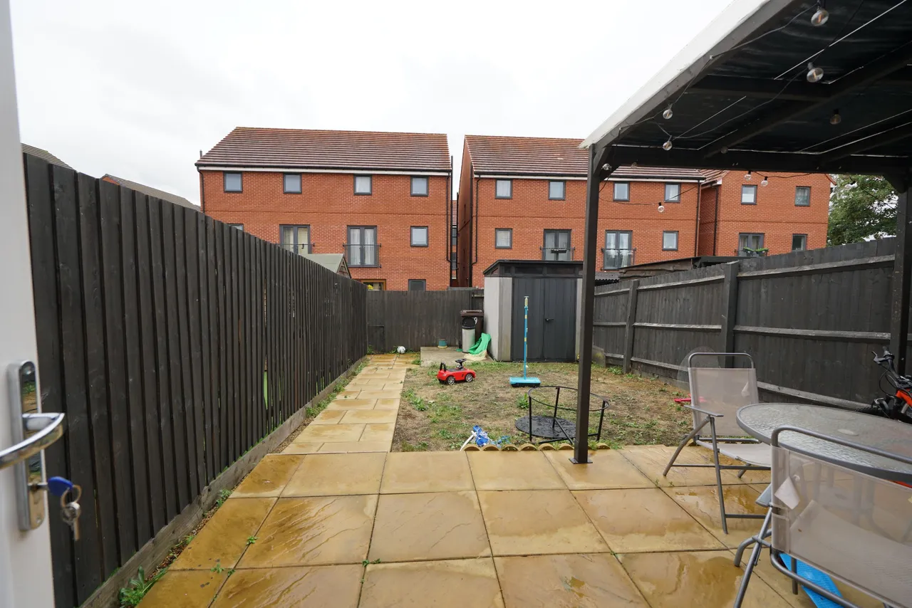 Malthouse Drive, Grays, Essex, RM17 5FG, photo 16