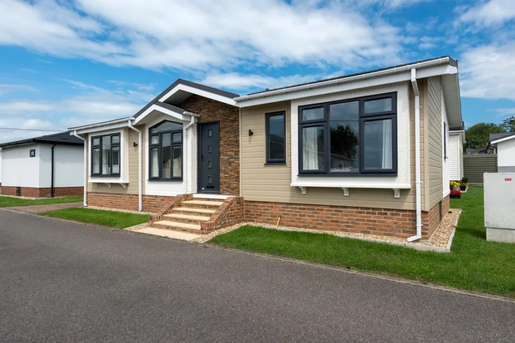 Faversham Road, Whitstable, photo 16