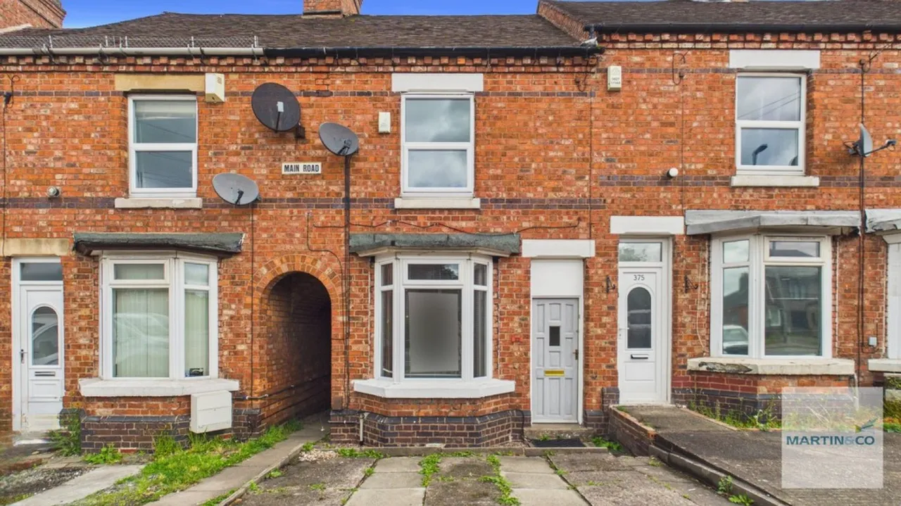 2 bed house for sale — Glascote Road, Tamworth