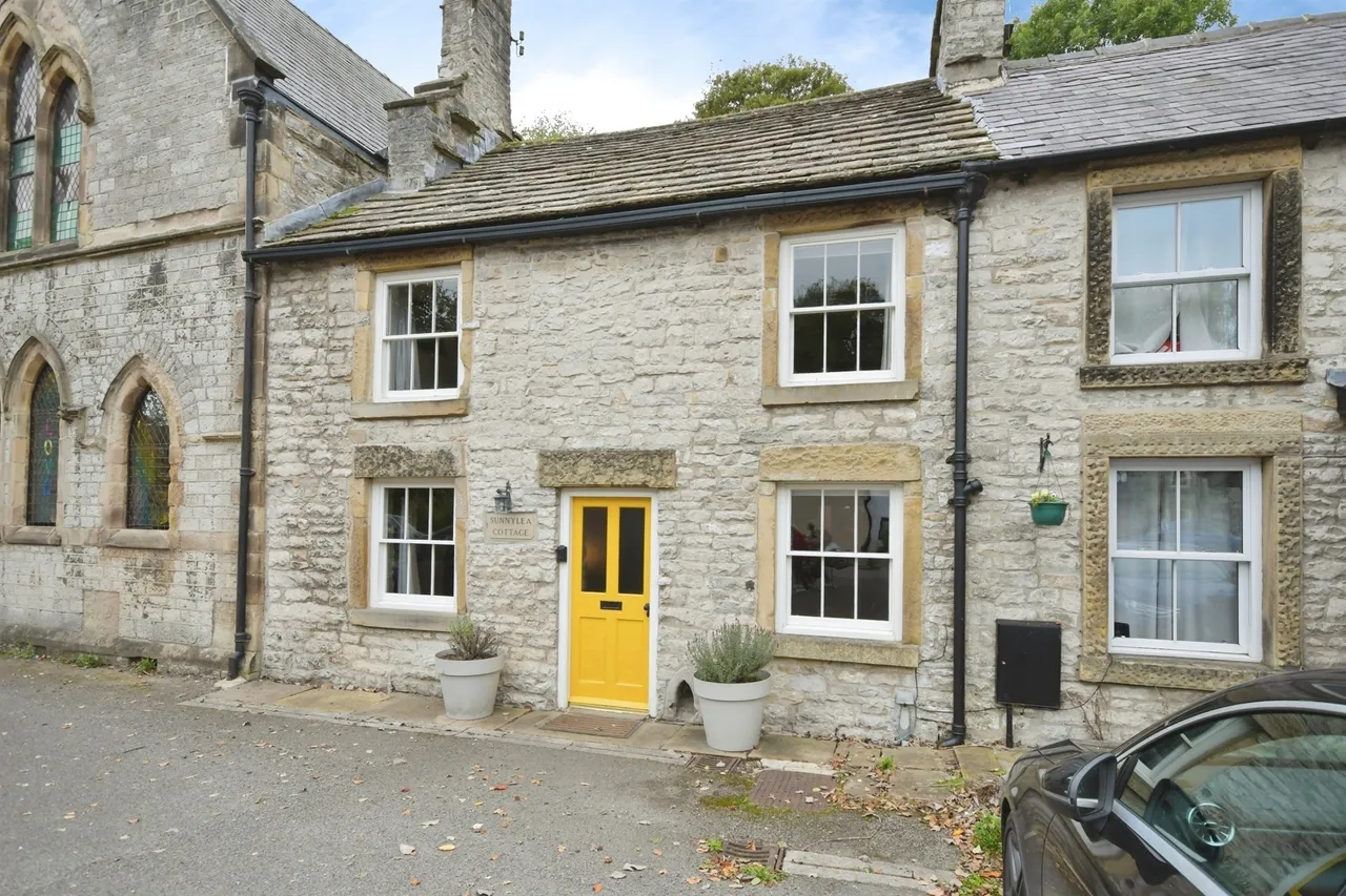 Queen Street, Tideswell, SK17, photo 2
