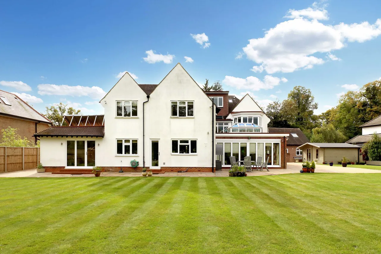 15 Vicarage Way, Gerrards Cross, SL9, photo 9