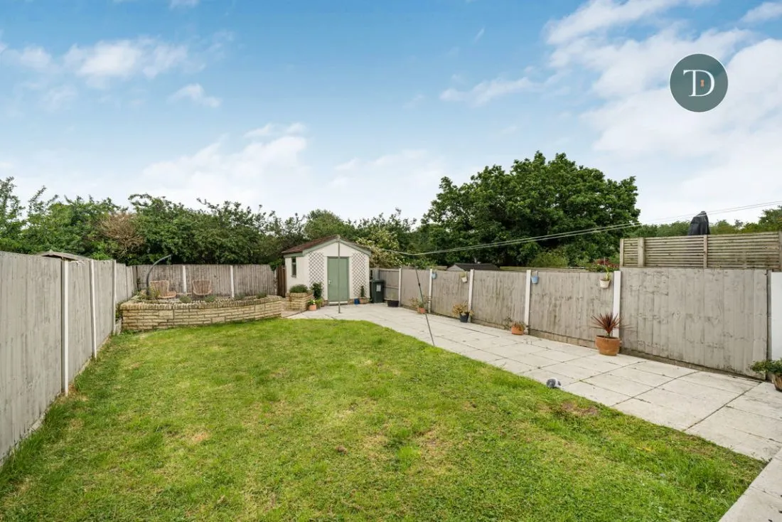 Valley Drive, Great Sutton, CH66 3PY, photo 28