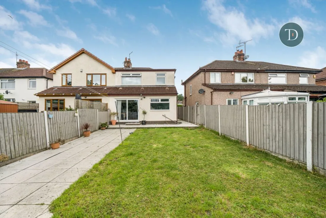 Valley Drive, Great Sutton, CH66 3PY, photo 32