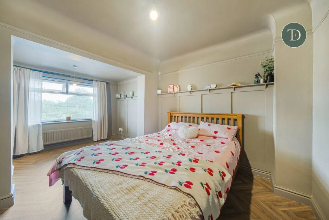 Valley Drive, Great Sutton, CH66 3PY, photo 15