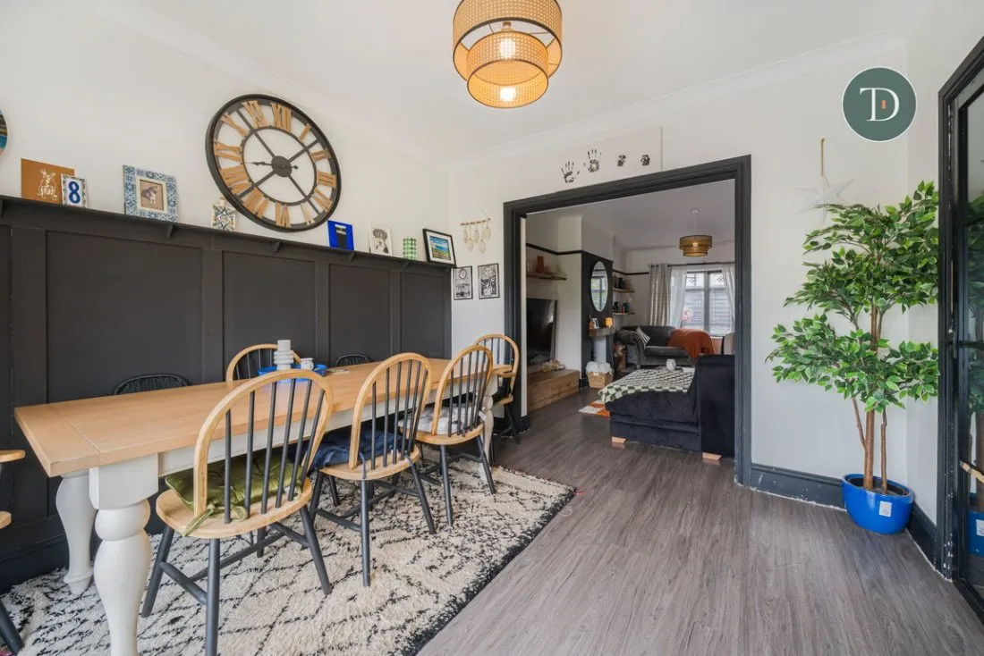 Valley Drive, Great Sutton, CH66 3PY, photo 9