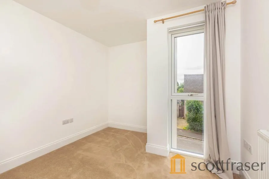 Butlers Drive, Carterton, OX18, photo 7