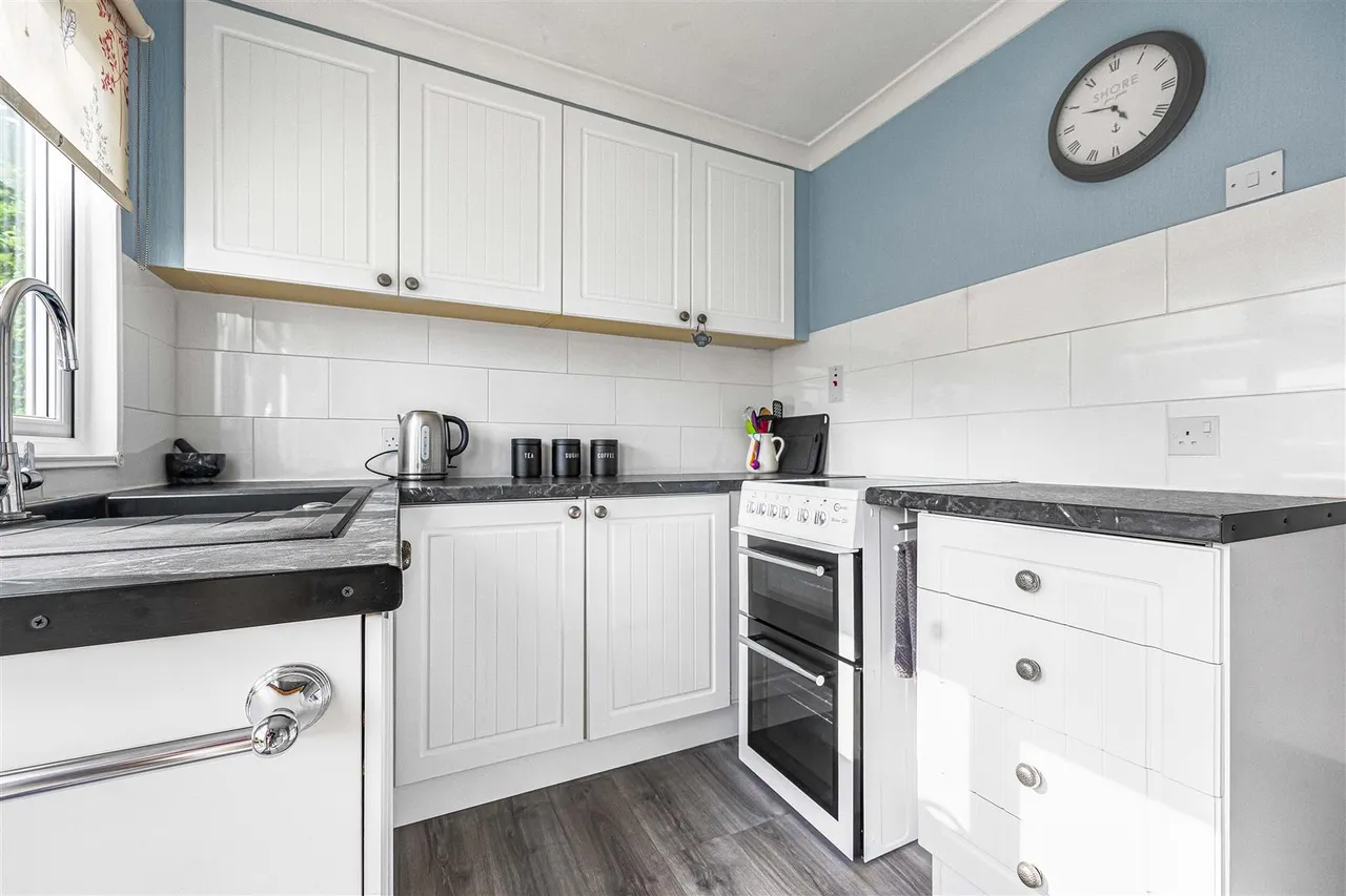 Peppard Road, Emmer Green, RG4, photo 4