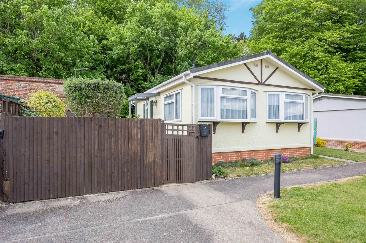 Peppard Road, Emmer Green, RG4, photo 8