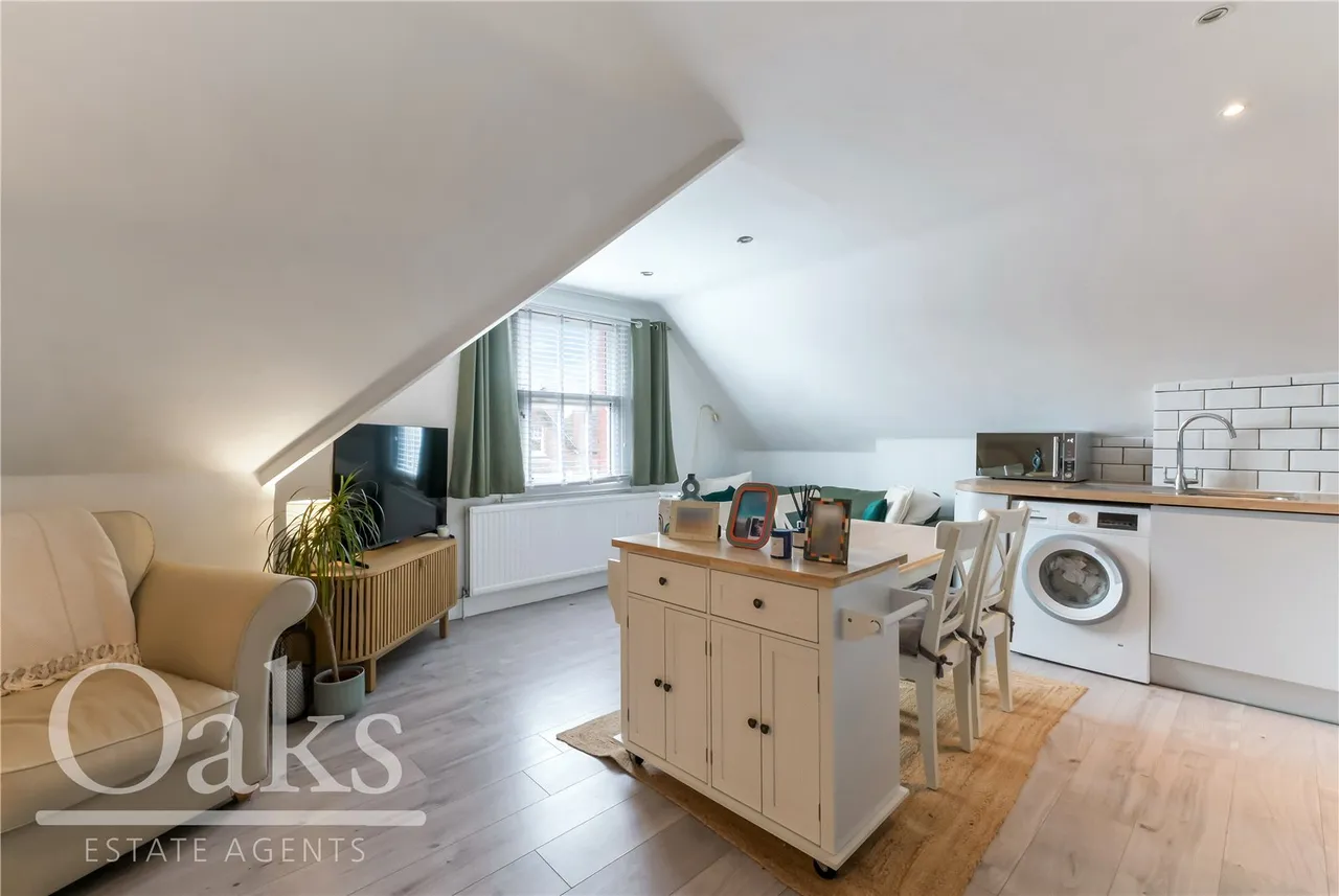 Pinfold Road, Streatham, SW16, photo 2