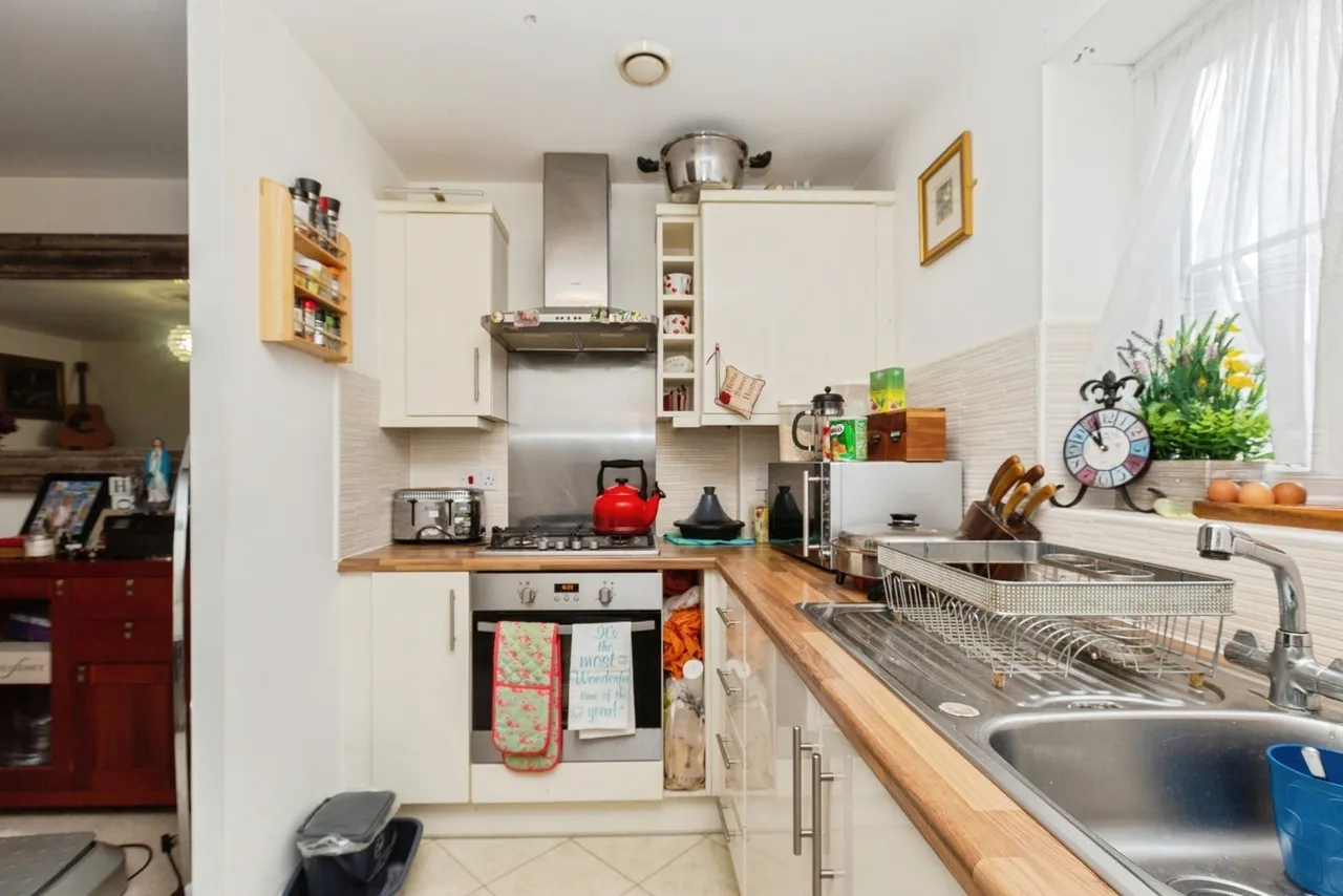 Barland Way, Aylesbury, HP18, photo 4