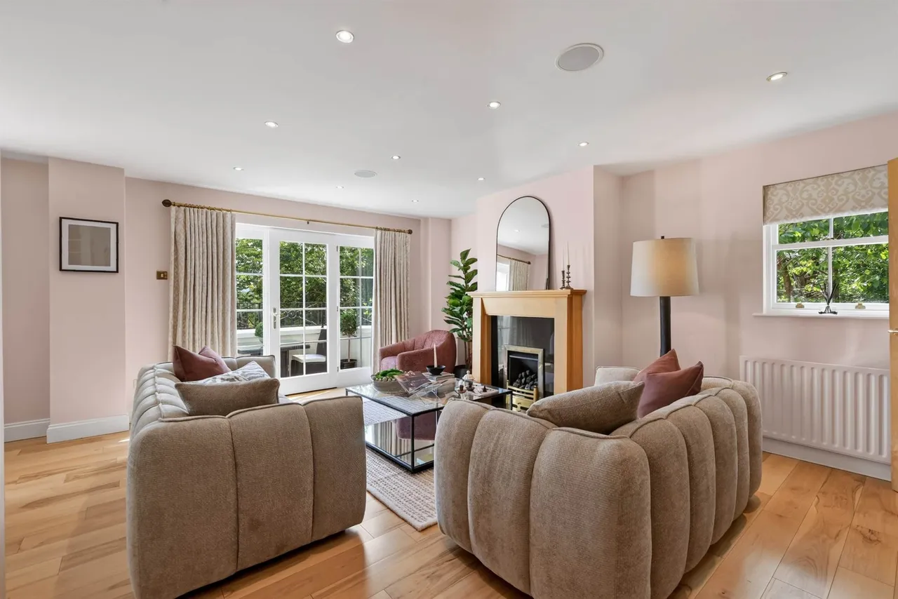 Malone Road, Belfast, BT9, photo 9