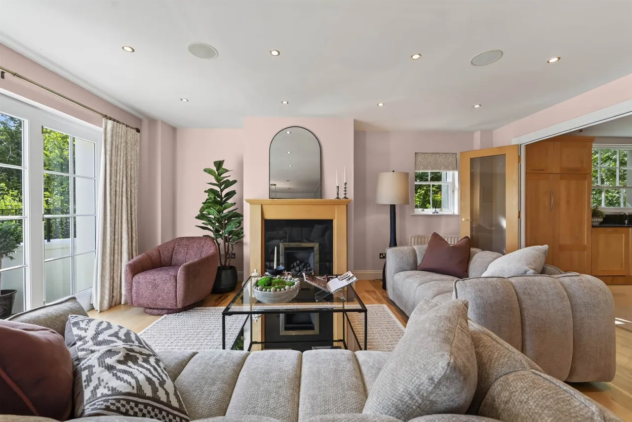 Malone Road, Belfast, BT9, photo 11