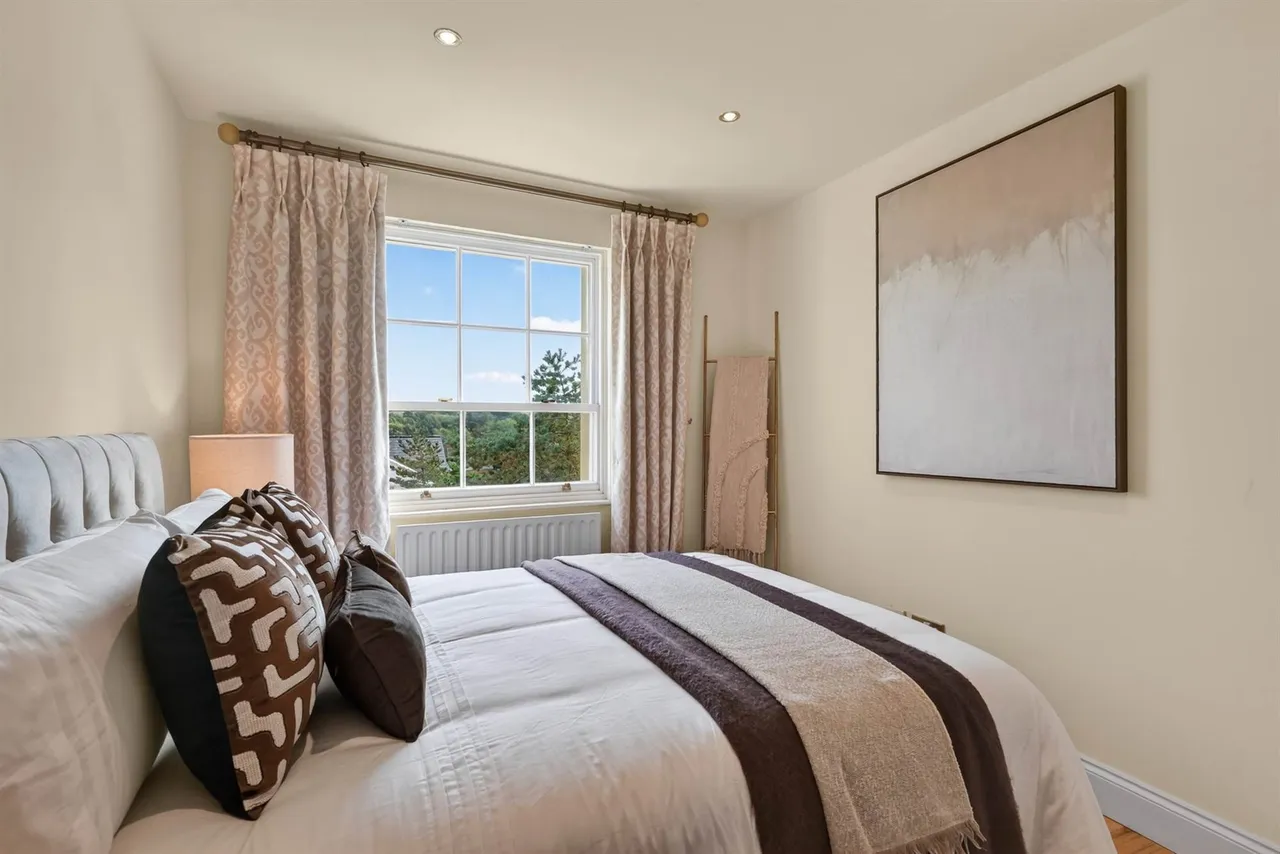 Malone Road, Belfast, BT9, photo 19