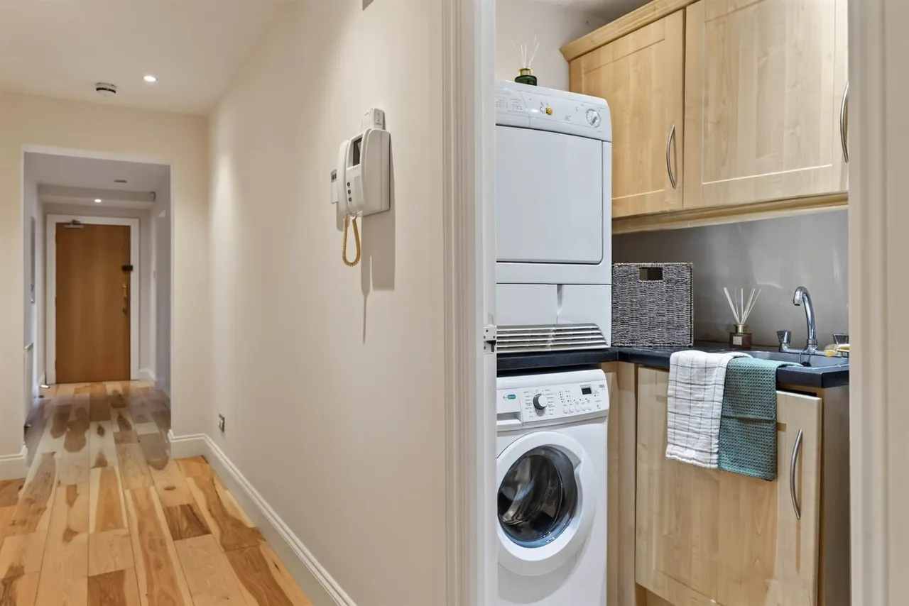 Malone Road, Belfast, BT9, photo 5