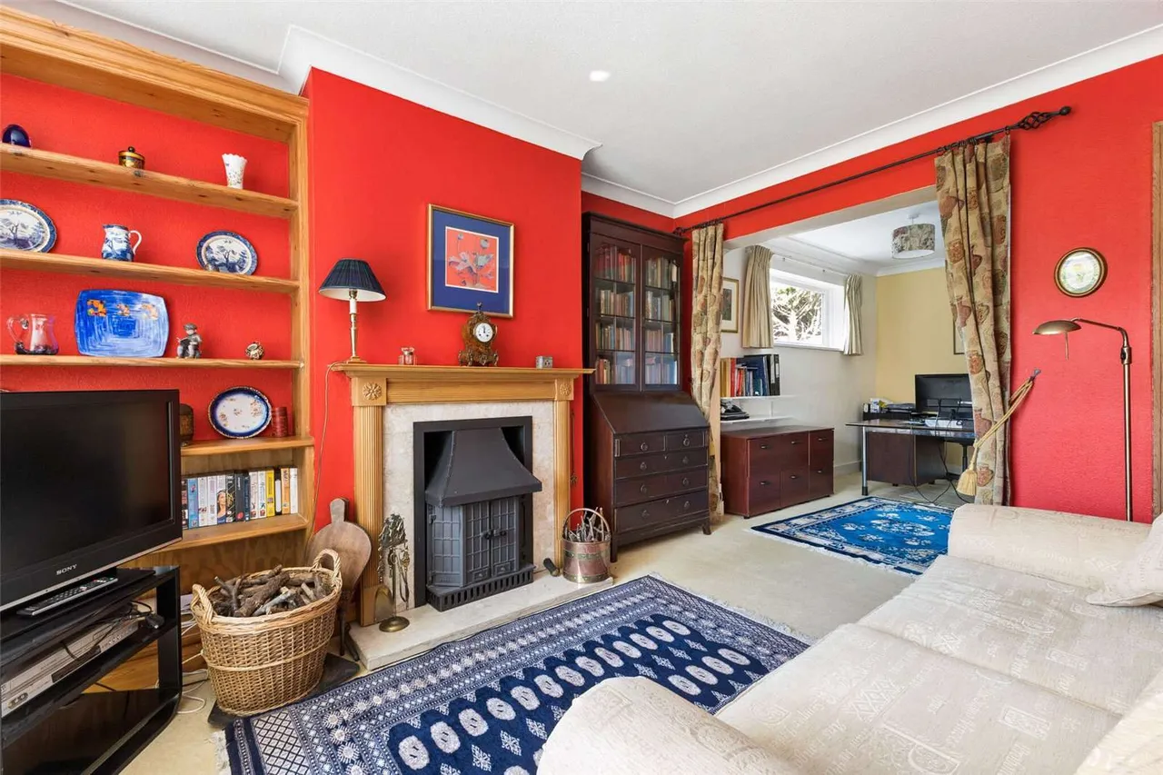 Widmoor, Wooburn Green, Buckinghamshire, HP10 0JG, photo 6
