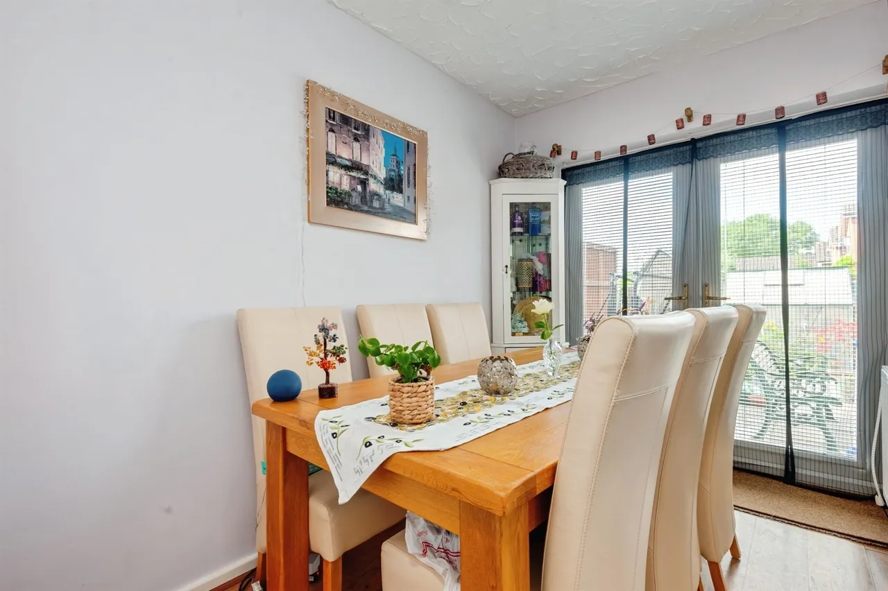 Aster Crescent, Beechwood, WA7, photo 7