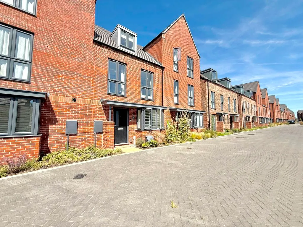 Waterslade Way, Linmere LU5 7AS, photo 14