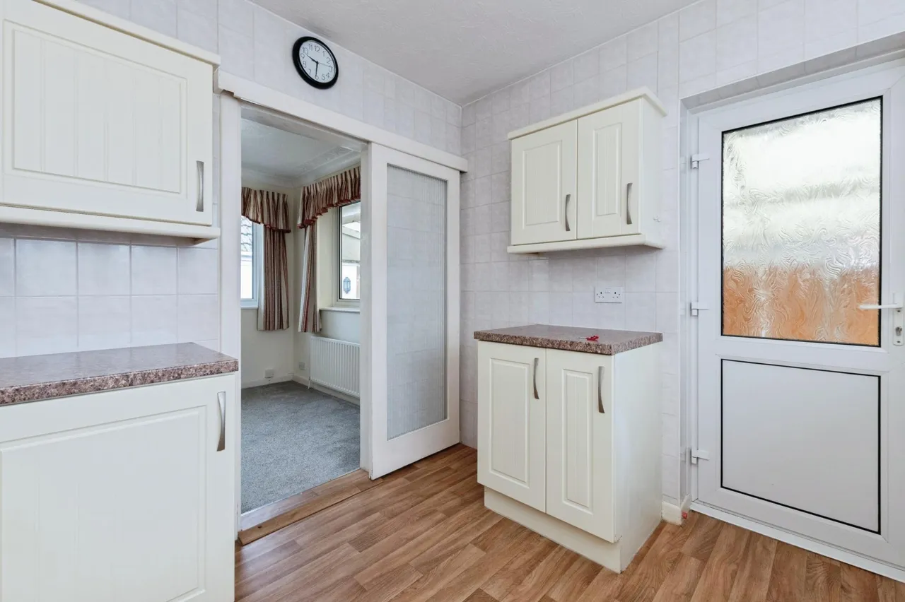 Gallows Drive, Ferndown, BH22, photo 7